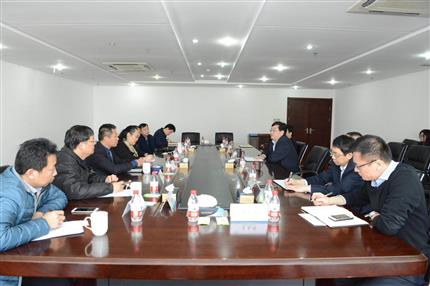中原工學(xué)院副校長(zhǎng)、首航資本CEO一行到訪(fǎng)河南航投